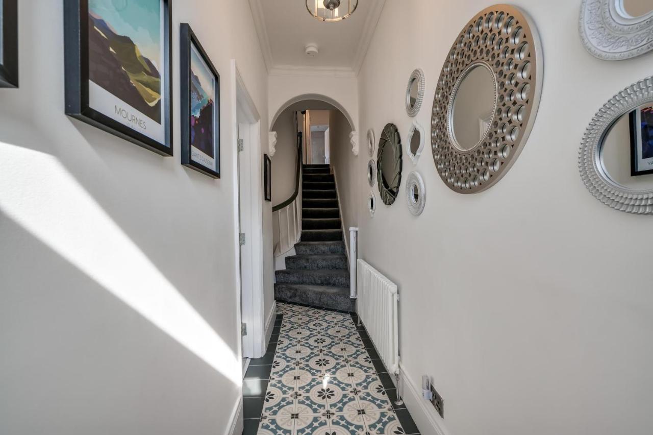 Central Belfast Apartments: Georgian House Exterior photo